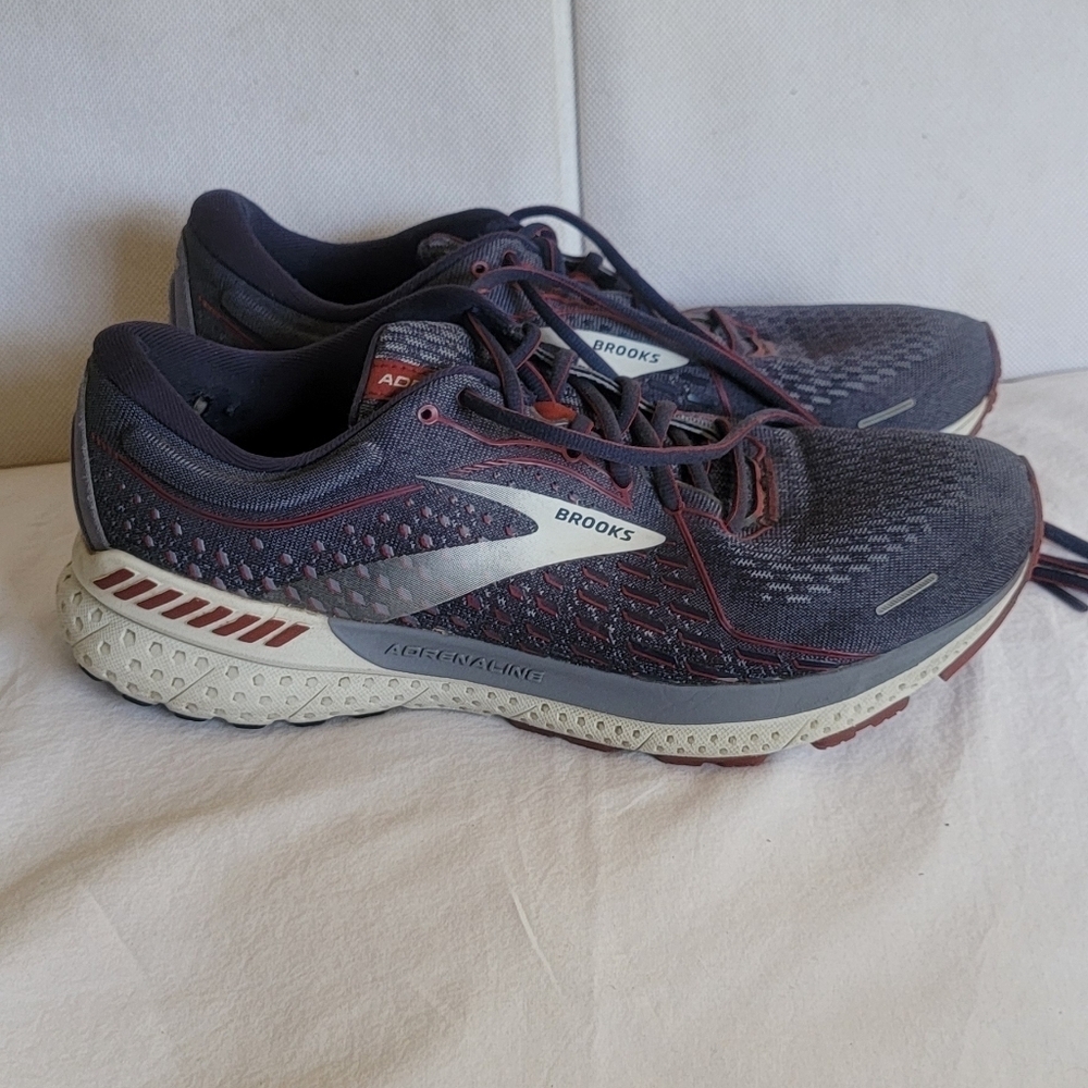 BROOKS MEN'S ADRENALINE SNEAKERS (sz